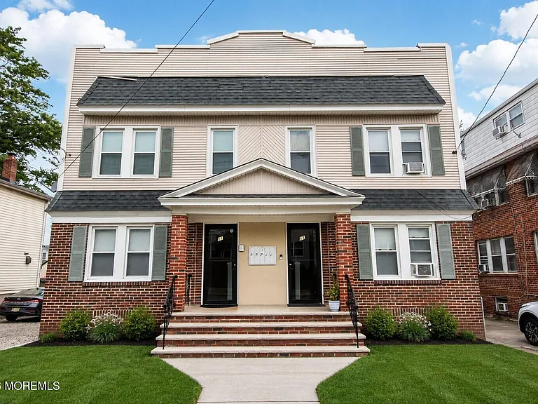 11 Brookline Ave #1 — Photo 2