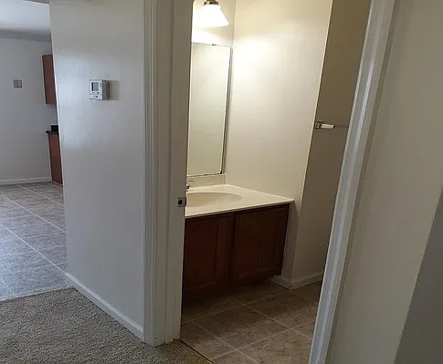 1728 Forsythia Ct — Photo 10