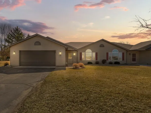 2401 Cornell Dr, Faribault, MN 55021