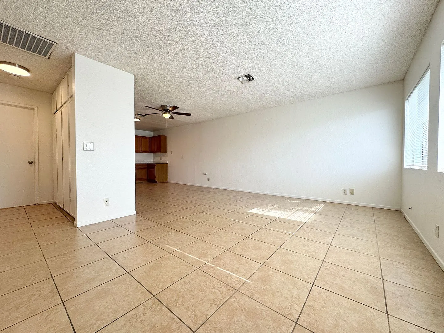Coming Soon!! 2 Bedroom 1 Bathroom Apartment In Cathedral City! — Photo 2