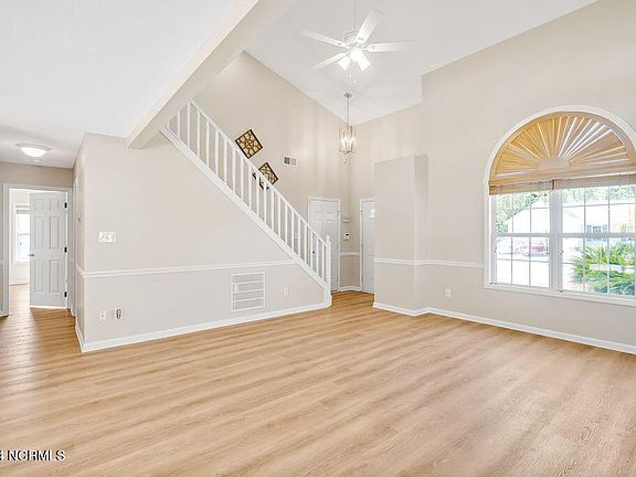 4th image of 6417 Berridge Drive