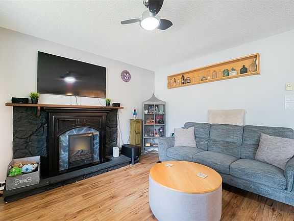 5th image of 2533 Labieux Rd