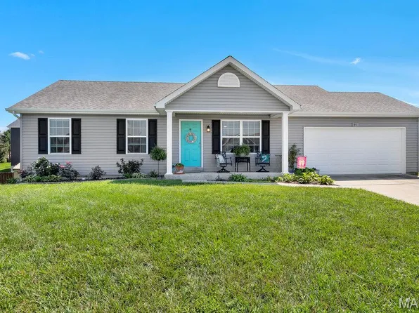 91 Swaying Pine Ln, Winfield, MO 63389