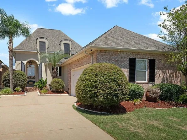 1443 Royal Palm Dr, Slidell, LA 70458