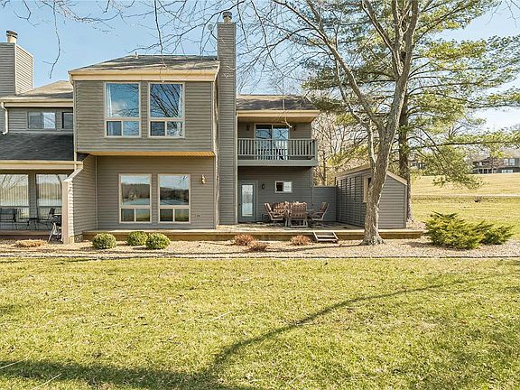 2nd image of 101 Geneva Cove Dr