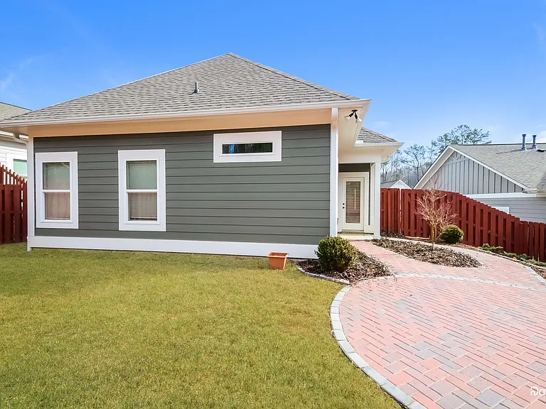 3942 Crest Lndg — Photo 15