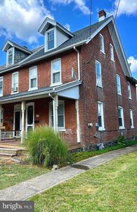 329 E Fairview St, Coopersburg, PA, 18036