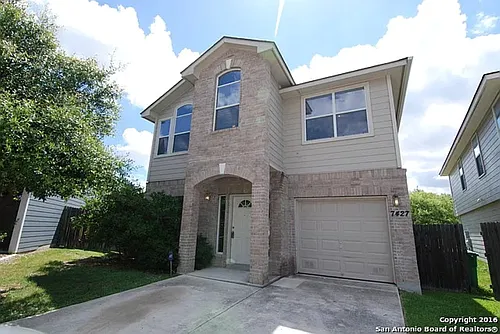 7427 Painter Way Photo 1