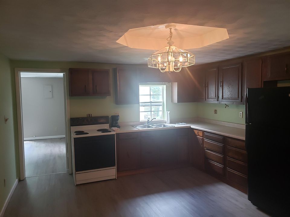 1st image of 364 Blaine Ave #B