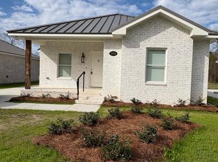 3429 Bryson St, New Orleans, LA 70131