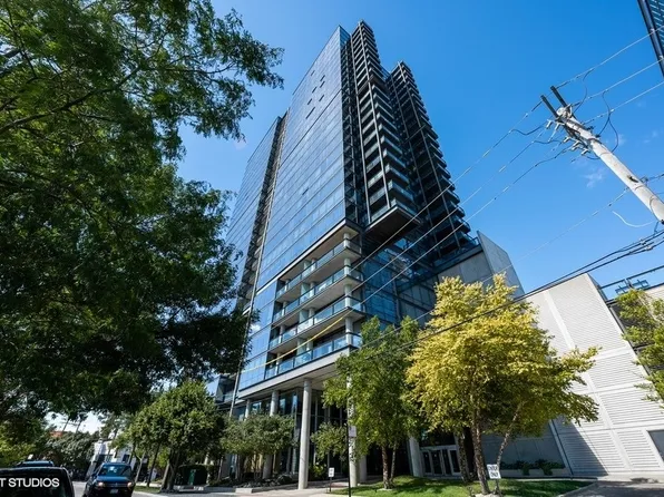 860 W Blackhawk St Unit 1203, Chicago, IL 60642