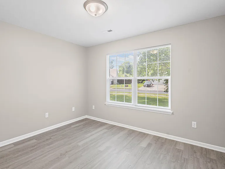 5703 Candlewood Dr — Photo 17