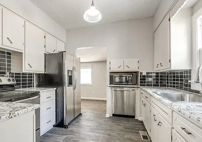 1024 S 13th St #1024 — Photo 3
