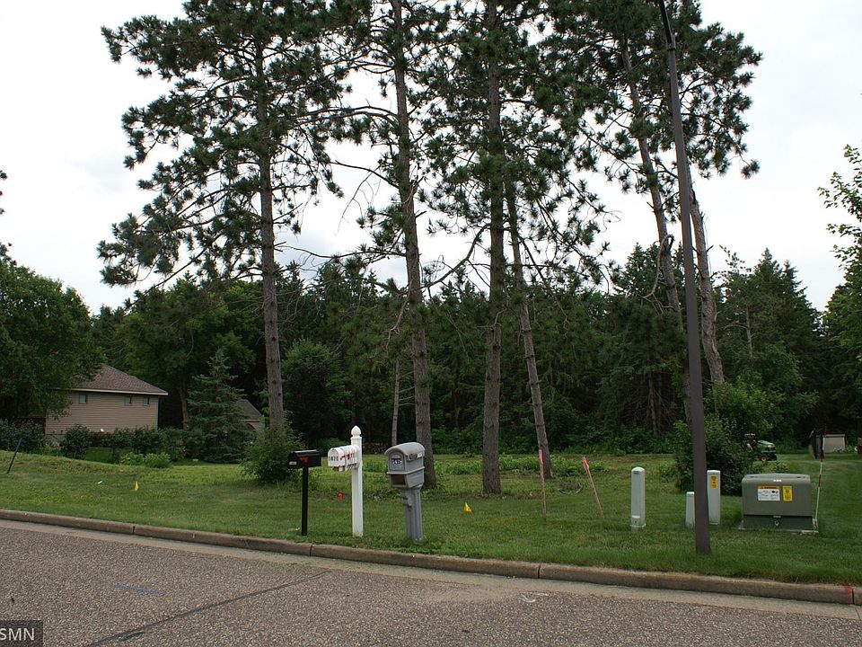 2nd image of 1470 Creekwood Dr