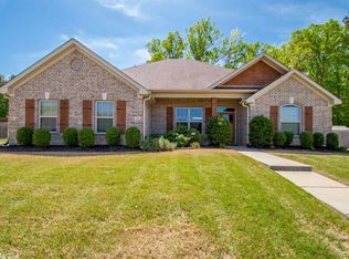 1111 Nature Way Dr, Benton, AR 72019