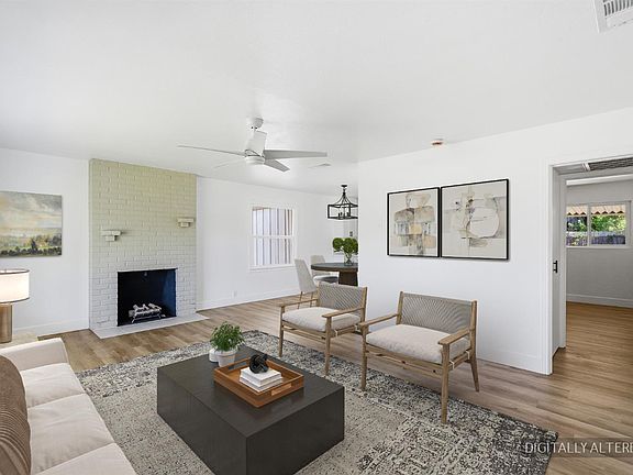 3rd image of 3442 E Weldon Ave