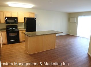 3841 Gardenview Dr APT 101, Grand Forks, ND 58201