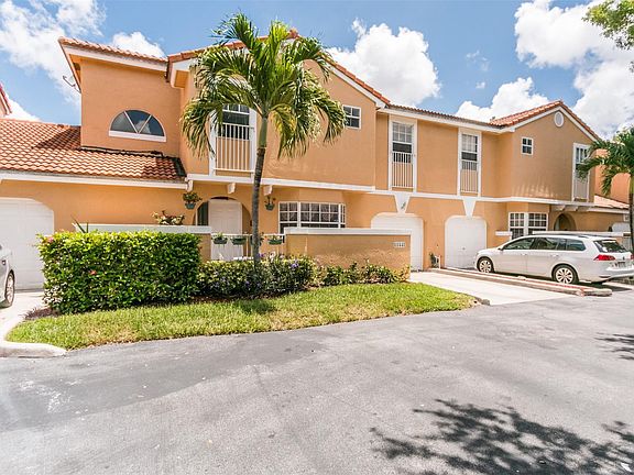2nd image of 11341 Lakeview Drive #30