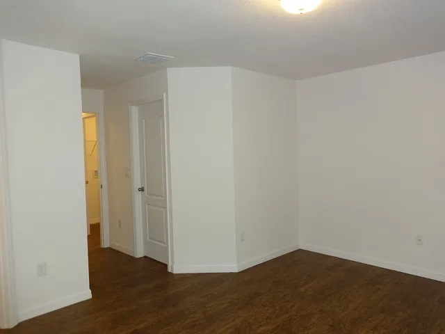 627 Chatham Walk Dr — Photo 9