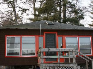 23 Wood Rd, Pelham, NH 03076