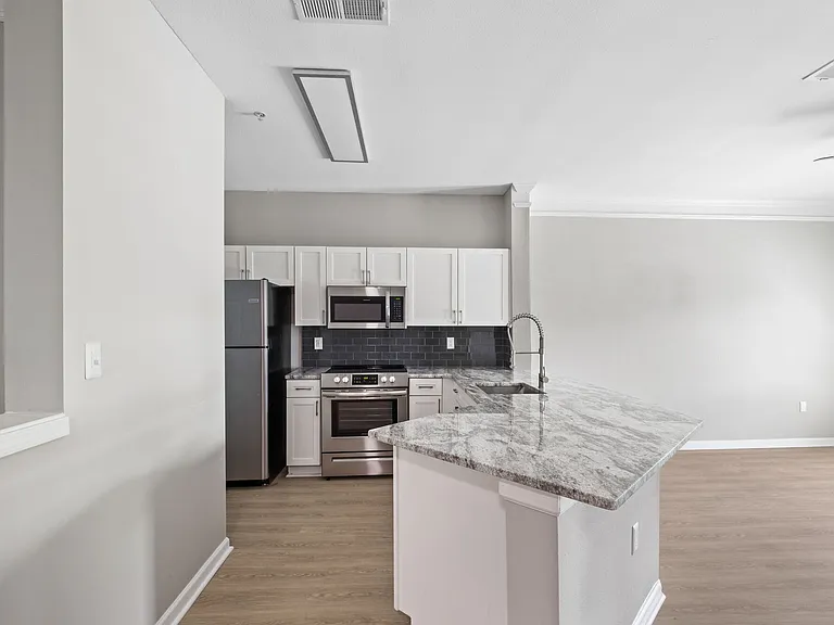 Highlands at Alexander Pointe — Photo 13