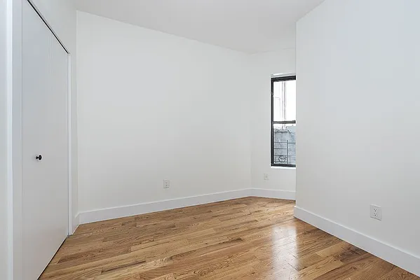 Rented by REAL New York | media 15