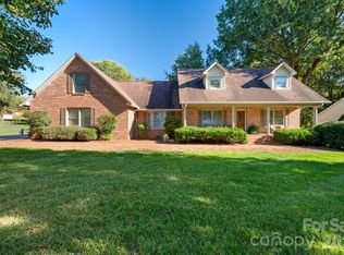 990 Royal Dr, Lincolnton, NC 28092