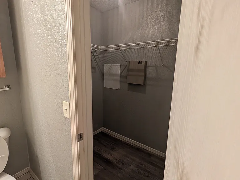 9205 Checkerbloom Dr — Photo 11