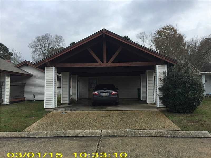 1st image of 34 Tradewinds Ct W