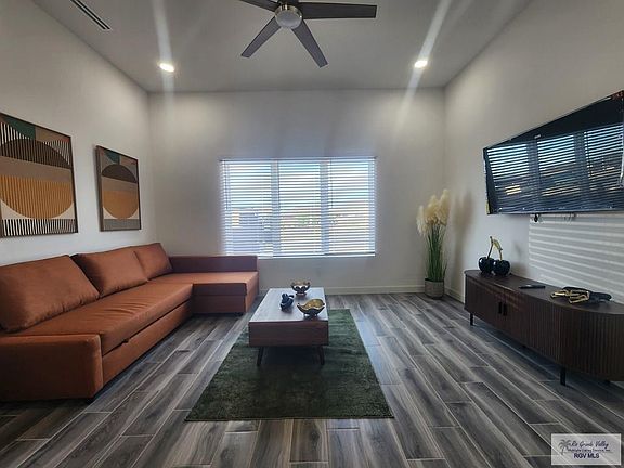 4th image of 3560 Hidalgo St Building 2-A