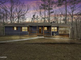 305 Margaret Dr, Forsyth, GA 31029