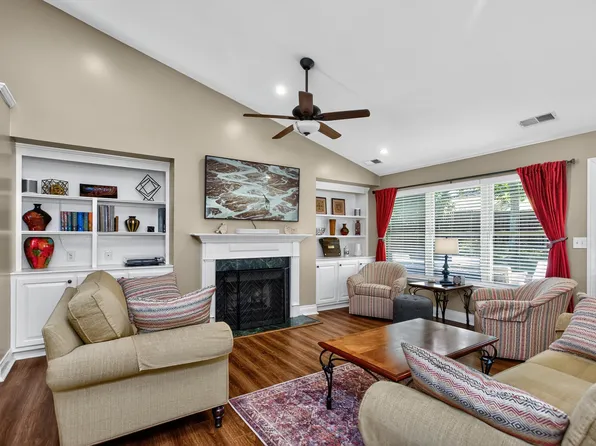 716 Rose Hurst Way, Lexington, KY 40515