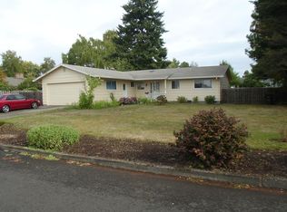 1137 NE Birchaire Ln, Hillsboro, OR