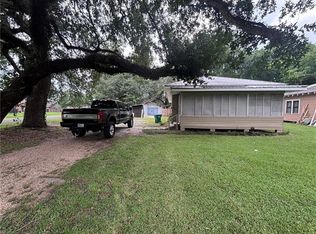 700 E Magnolia St, Ponchatoula, LA 70454