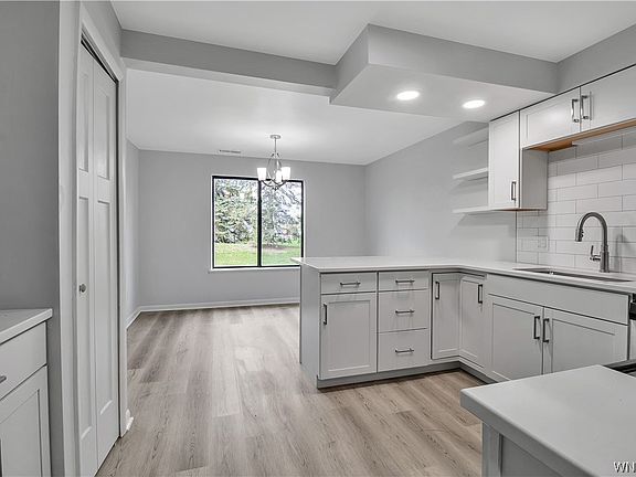 5th image of 5 Southcreek Ct #A