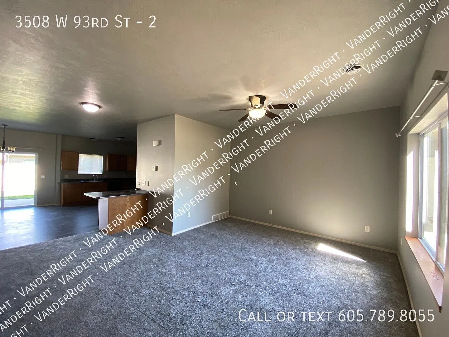 Spacious 2 Bedroom Townhome! — Photo 4