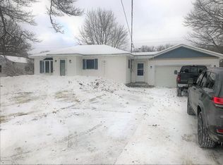 2077 S Dangl Rd, Muskegon, MI 49442