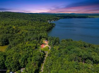 44 1st Avenue, Greene, ME 04236