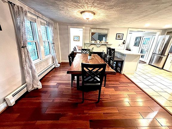 5th image of 141 Wilmington Rd