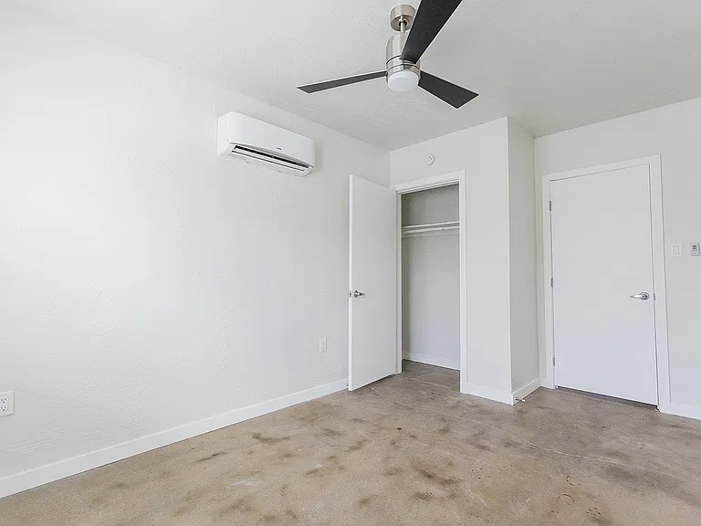 320 W Highland Ave #4 — Photo 13