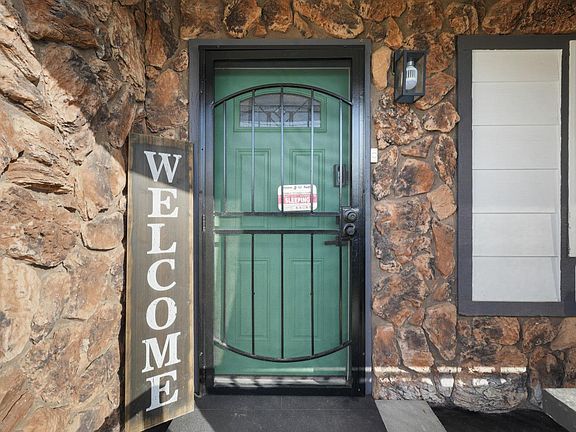 4th image of 4493 Ardmore Avenue