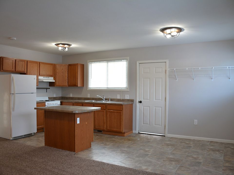 101 16th St SE Unit B_12122025