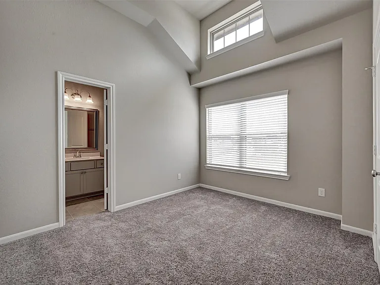 5039 Prairie Terrace Ln — Photo 12
