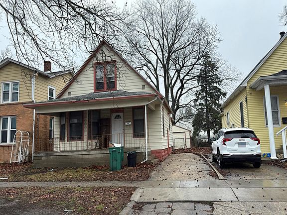 2nd image of 1828 S 2nd St