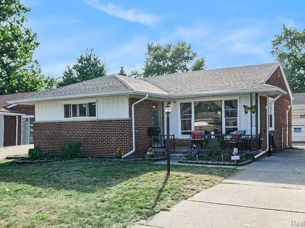 8725 Lochdale St, Dearborn Heights, MI 48127
