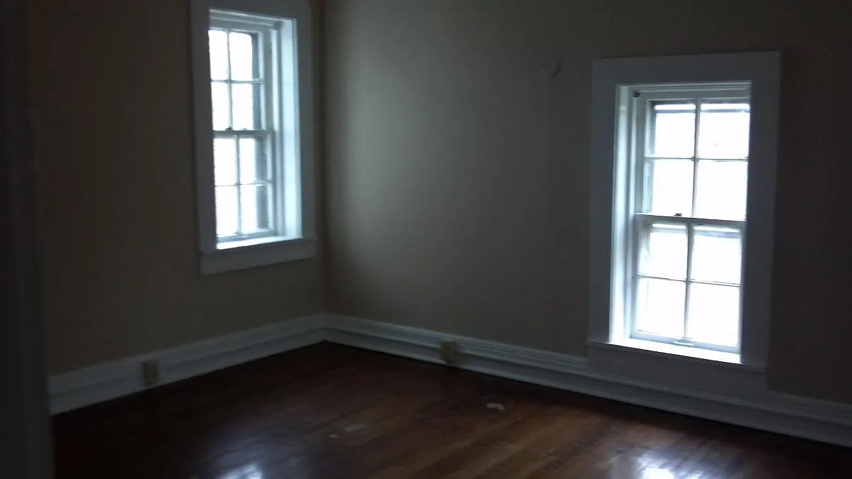 2 bed, $850 — Photo 4