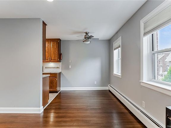 2nd image of 38 Fourth Ave APT 2M