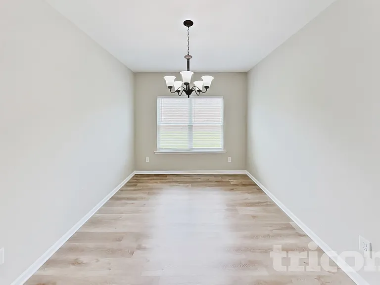 820 Mesa Verde Pl — Photo 5