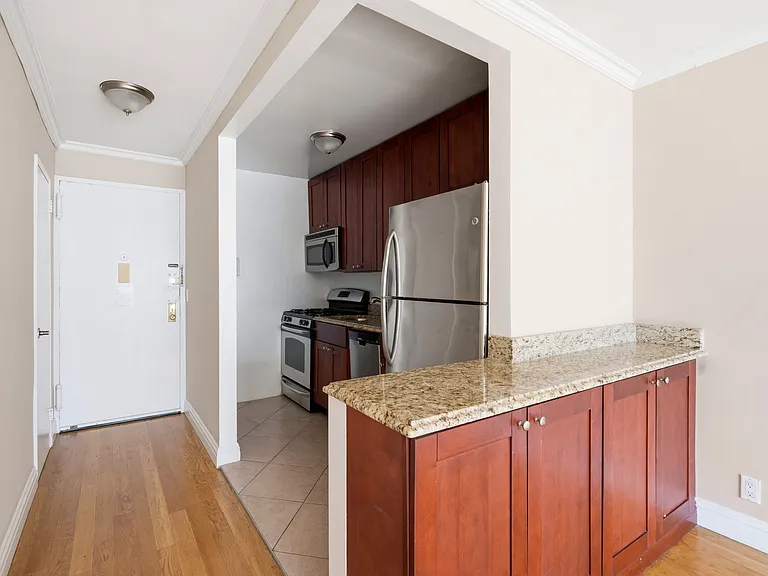 788 Columbus Ave #9K — Photo 12
