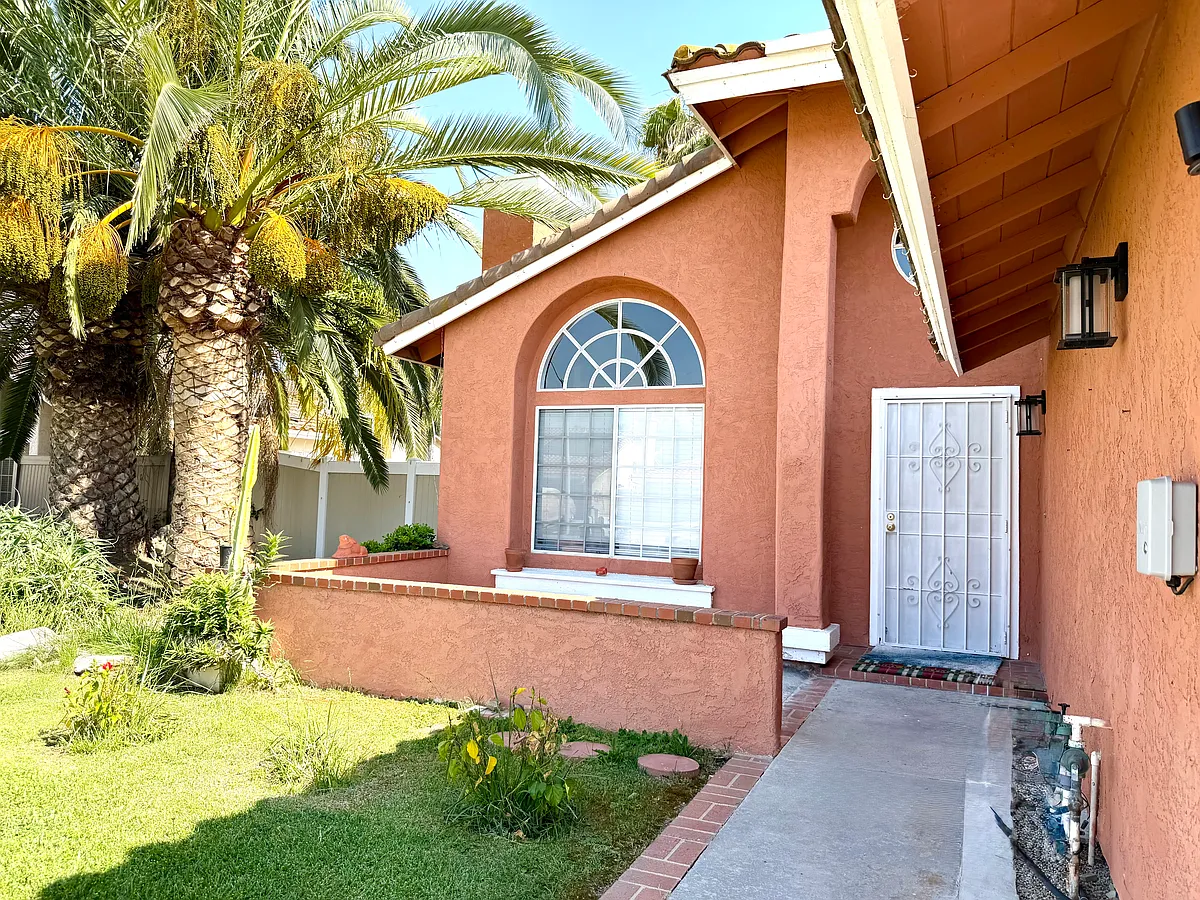 Building Photo - 29836 Camino Cristal
